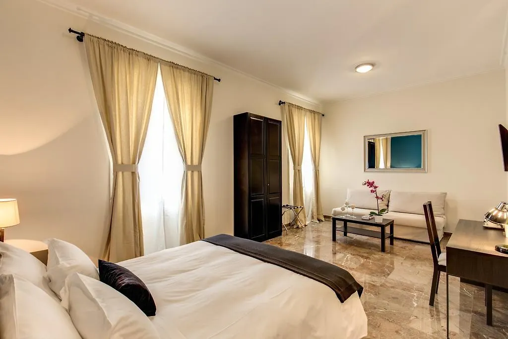 Yh Suite 131 Roma 3*,