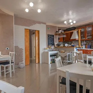 Gasthof Rogiual, Rom